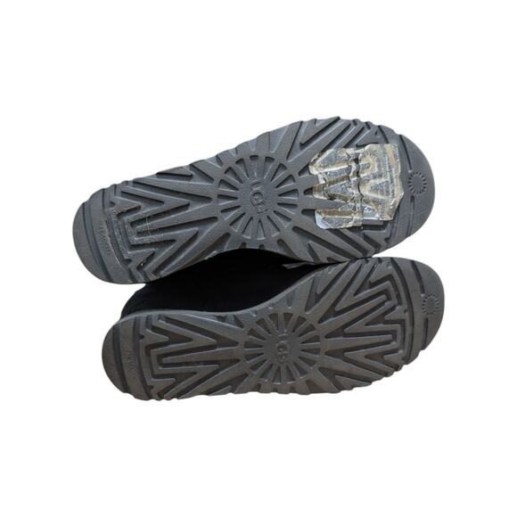 UGG Classic Femme Lace Wedge Ankle Boots Black Womens 8.5 Cozy Winter Booties - Picture 5 of 8